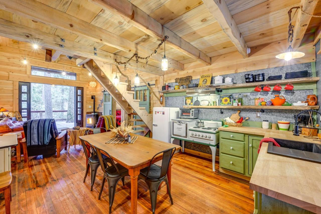 Enchanting Creekside Cabin Near Kings Canyon Park! Badger Exterior foto